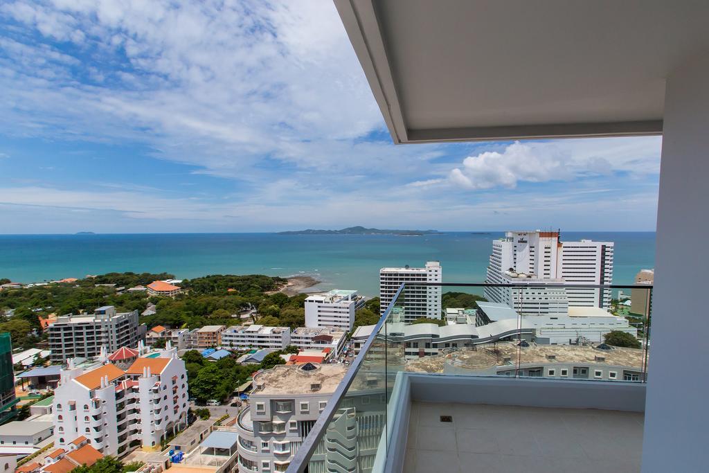 The Cliff Residence Condoパッタヤー 部屋 写真